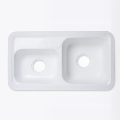 beyaz katı yüzeyli lavabo